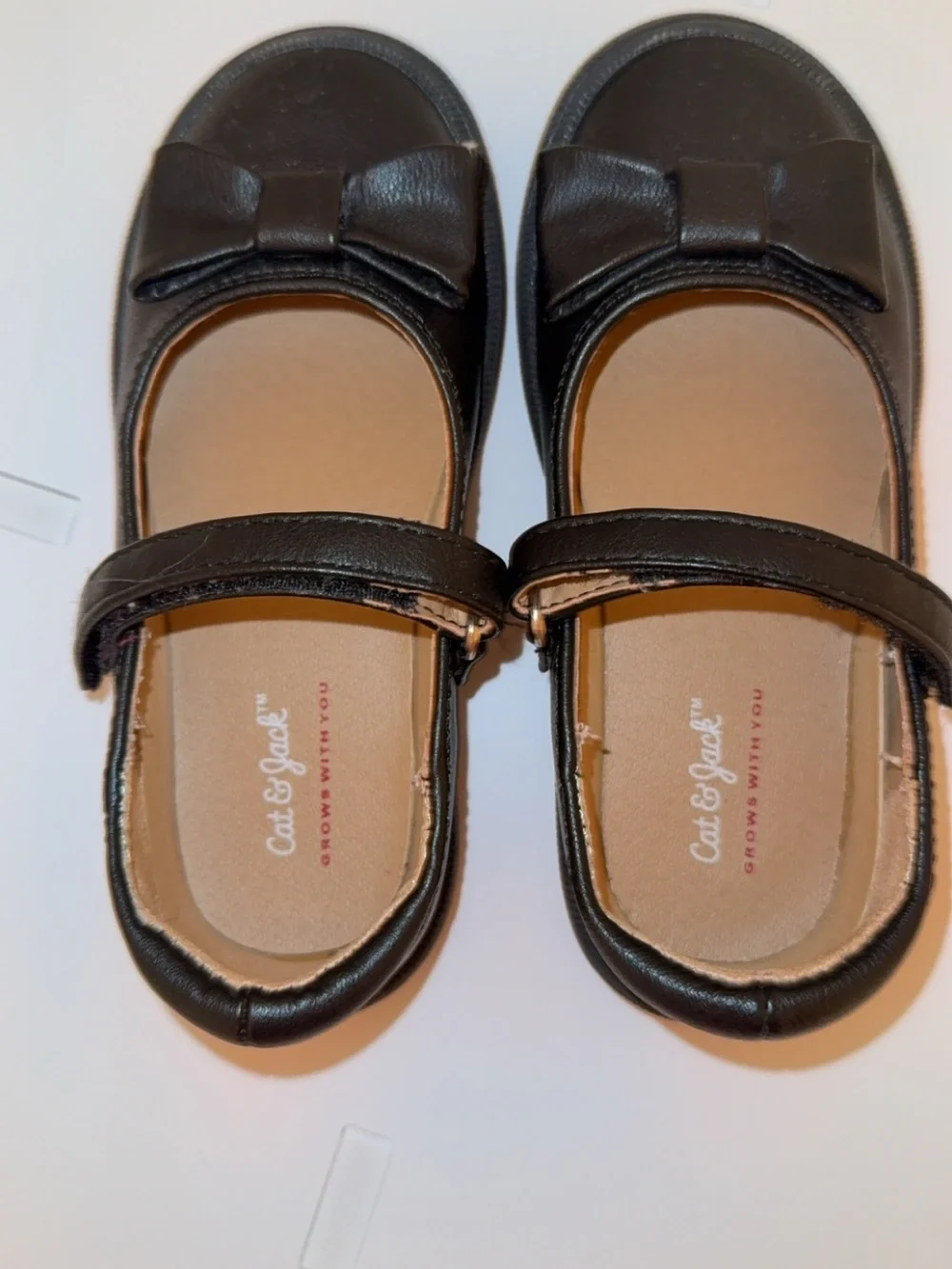 Cat & Jack Black Mary Jane Shoes with Bow - Toddler Girl Size 9 - Velcro Straps